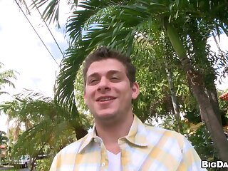 Guy gets Huge Dick in the Asshole