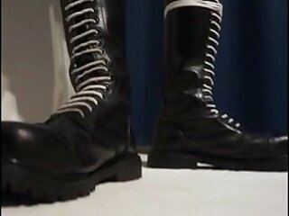 Handjob wearing jeans & Boots