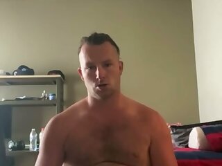 Cute guy going from soft to hard then cum