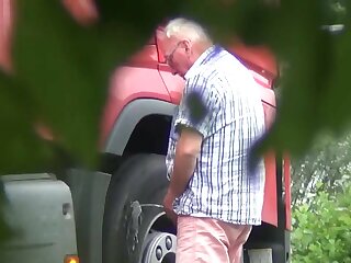 Daddy pissing closer to truck...