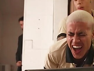 PEGUEI MEU COLEGA NO TRABALHO E MEU CHEFE VIU PELAS CAMERAS&period; SAFADO N&Atilde;O AGUENTOU E QUIS PARTICIPAR&period; - FREE