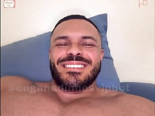 Webcam ... Straight muscled jerks off