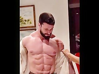 Beautiful Bearded Muscle Daddy