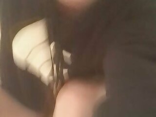 Homeless Brett Anthony vandyne is a hole to be used, u can find him walking around near bj in ATL.