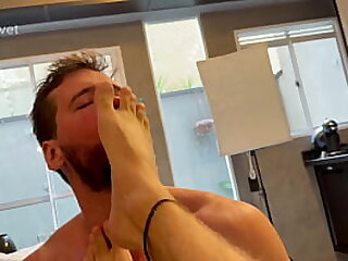 Aquela passagem na casa do amigo , Acaba dando nisso / Video completo XVIDEOSRED OU SHEER / Subscreva-se no perfi