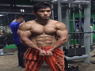 Bell Deto Ripped Posing