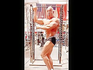 Muscle Daddy Aaron Sparenberg