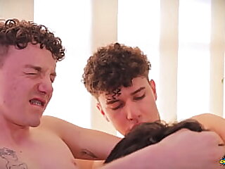 Daddy Eats Two Twink Cocks Gay threesome