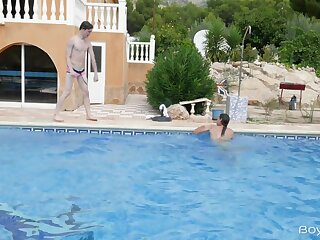 Spanish Adventures Part 6 : Pool Noodles
