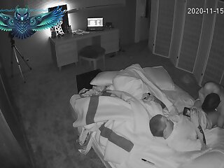 IPCAM - DADDY SUCKED AT HOTEL