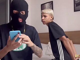 PEDIU RESGATE PARA DEVOLVER O PUTINHO&comma; MAS TEVE O C&Uacute; COMO PAGAMENTO