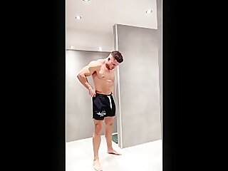 Super Stud Nathanael Radloff