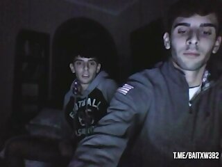Brothers stream togther