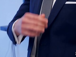 Making It Big The Roomate