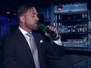 In The Shadows (Dato Foland, Logan Moore)