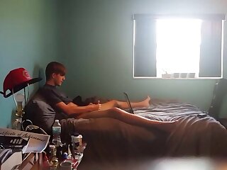 Caught brother jacking off in bed Porn Video Twink