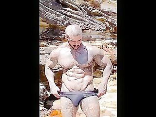 TATTOO MUSCLE CANYON