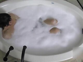 Emo Bath Time
