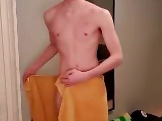 Fit cute guy yellow tower strip and jerks boys porn